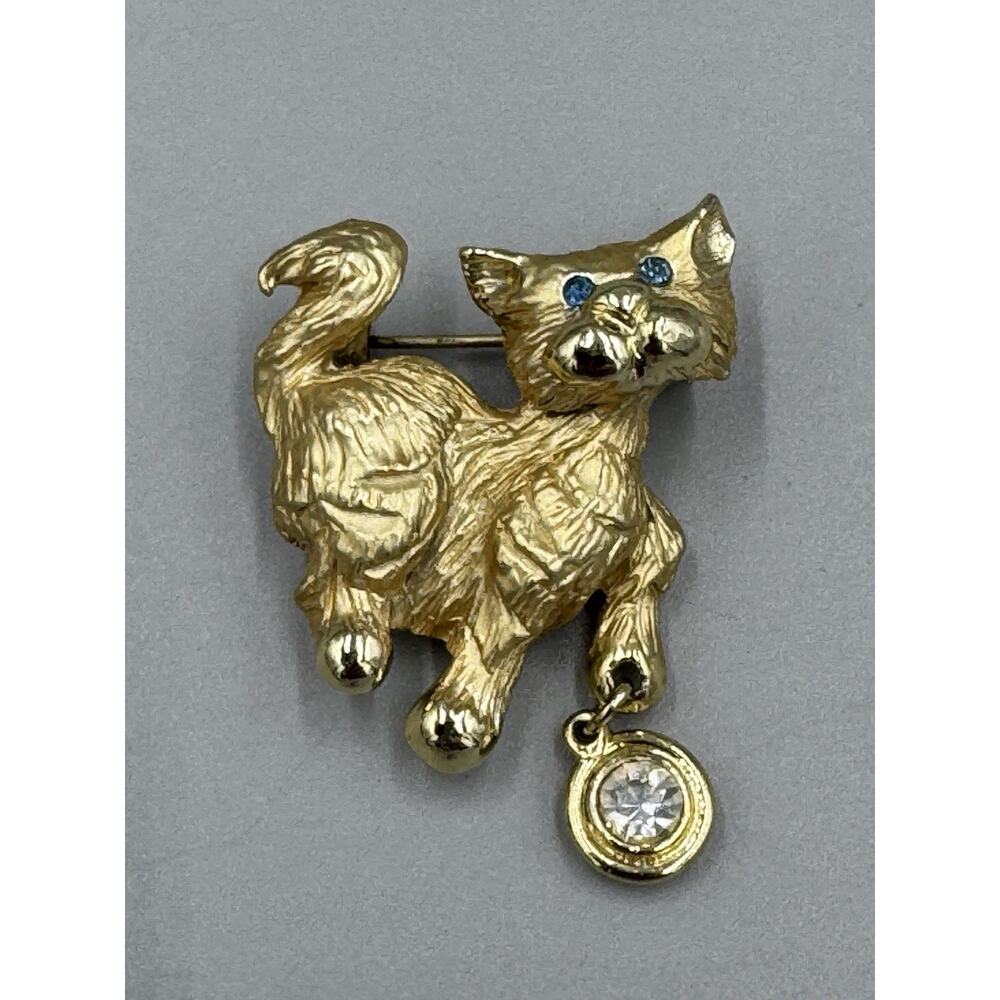 Vtg Louis Giusti Gold Colored Kitty Cat Blue Rhinestone Eyes Clear Dangle Brooch